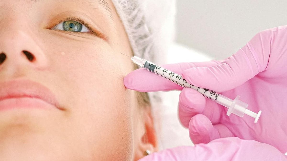 Botox Side Effects: A Dermatologist's Complete Guide