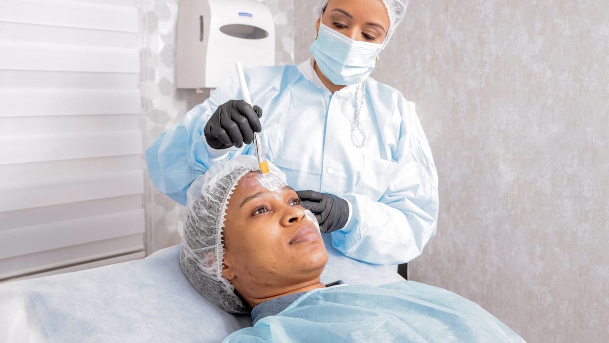 A treatment room at an aesthetic clinic