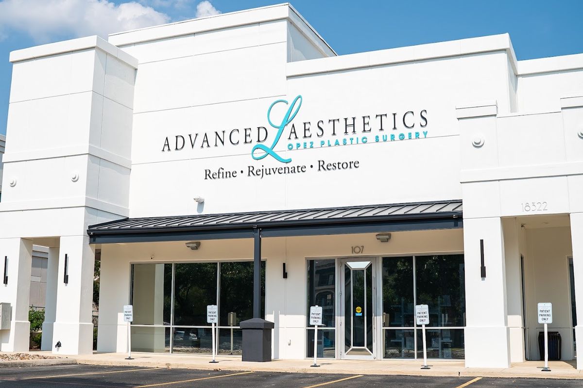 Advanced Aesthetics Lopez Plastic Surgery: Manuel Lopez, MD, FACS — San Antonio