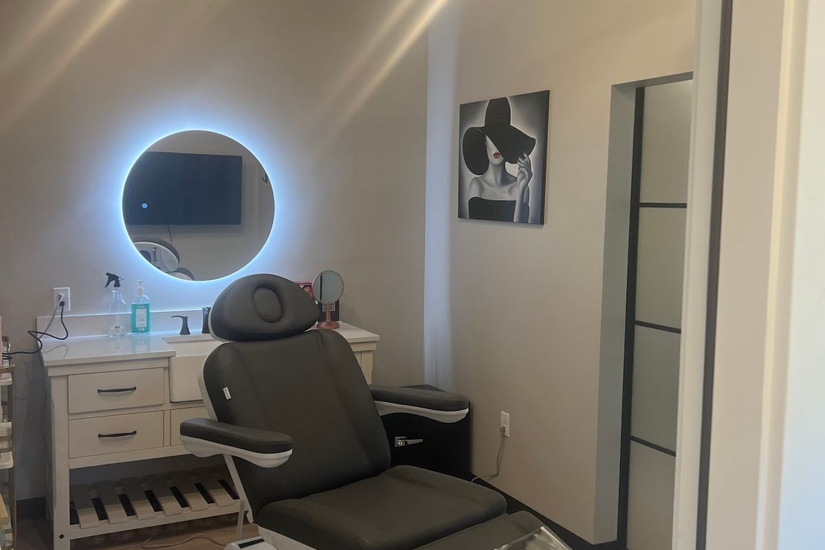 Ageless Aesthetics, med spa and aesthetic clinic in Issaquah