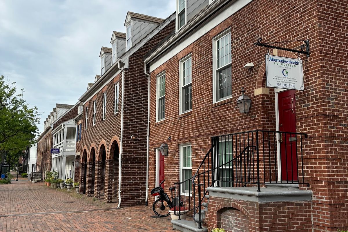 Alternative Health Associates, med spa and aesthetic clinic in Alexandria