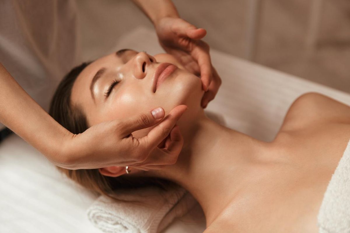 ANNAZUR Organic Spa | Salisbury — Jacksonville
