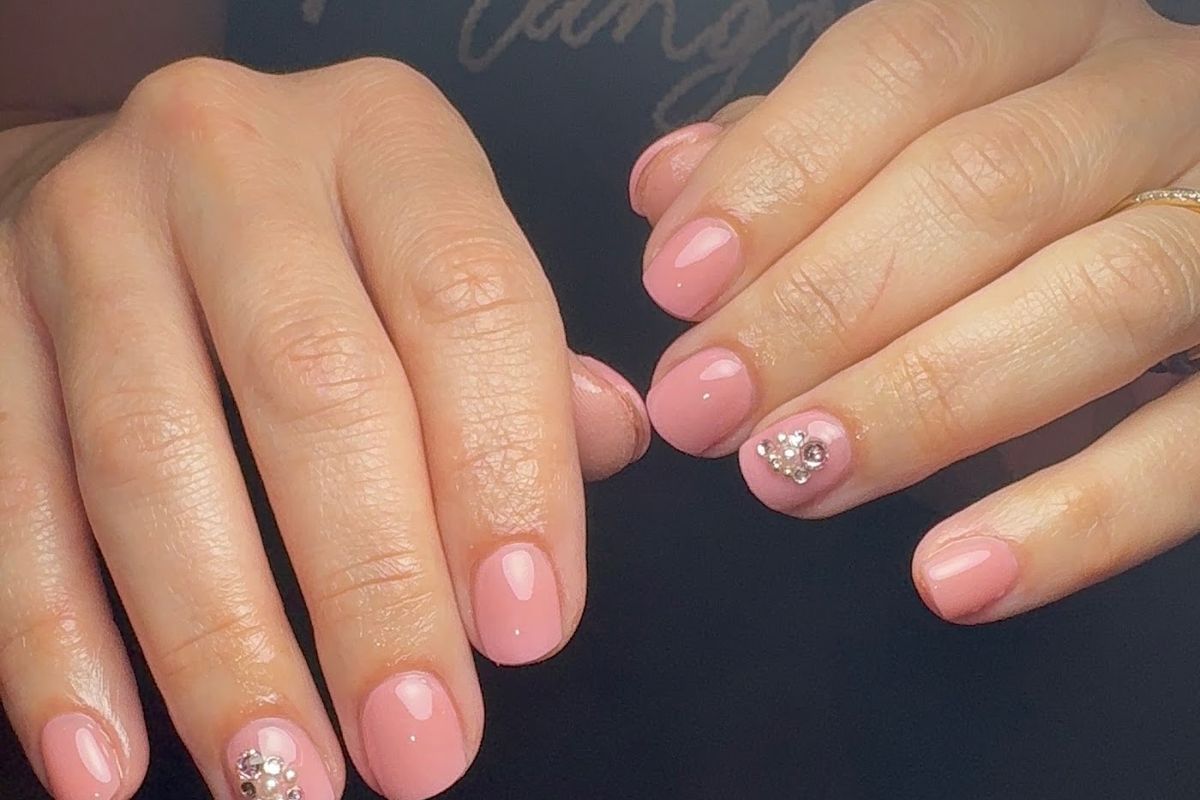Bella Luna Aesthetics and Wellness, med spa and aesthetic clinic in Springfield
