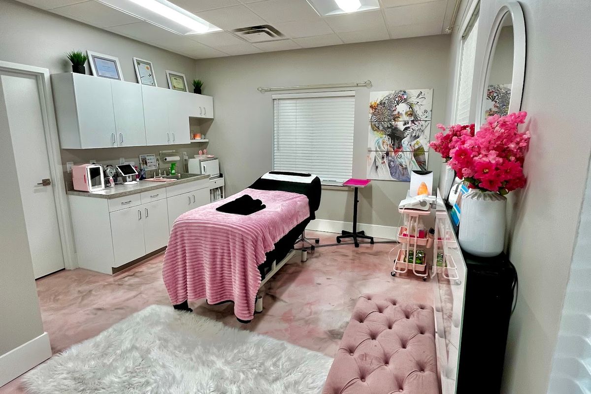 COR Aesthetics, med spa and aesthetic clinic in Davenport