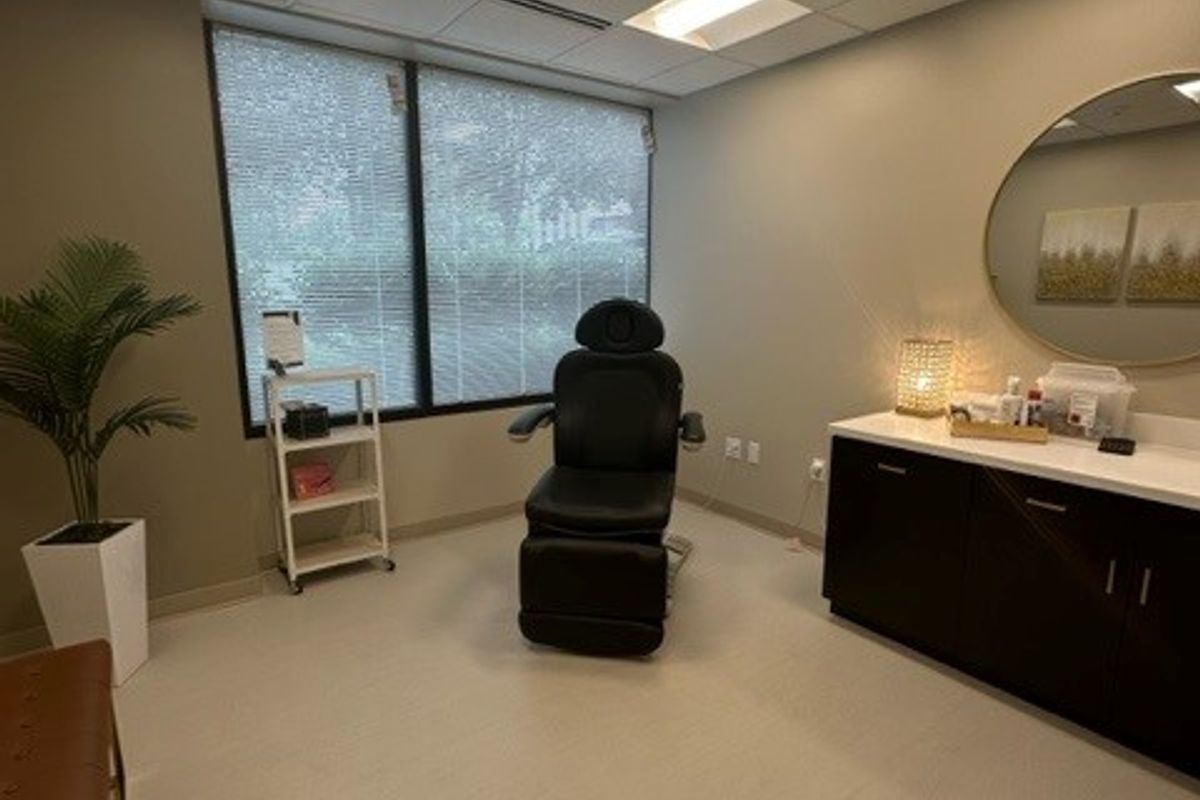 Dontage, med spa and aesthetic clinic in Fairfax