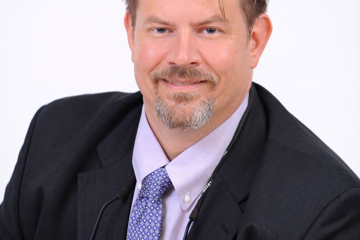 Dr. Alan Durkin MD at Ocean Drive Plastic Surgery, med spa and aesthetic clinic in Vero Beach