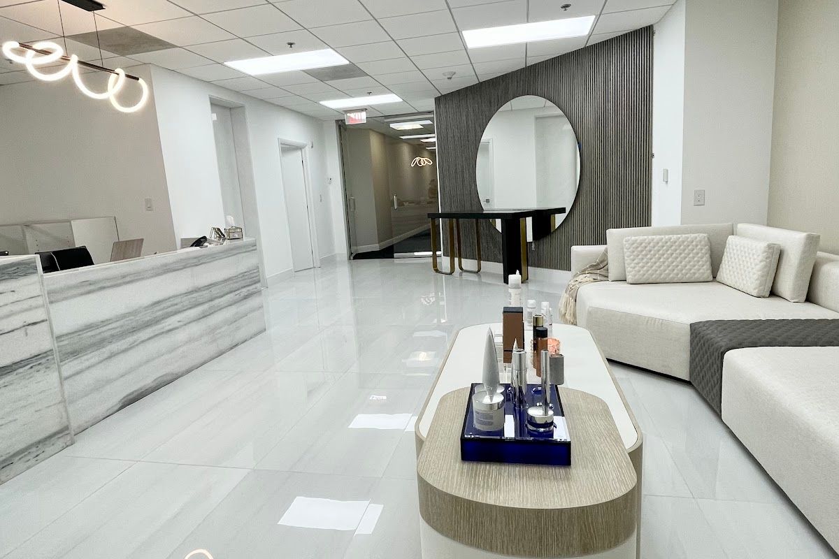 Dr. Hamadiya Miami Wellness and Aesthetic Center — Miami