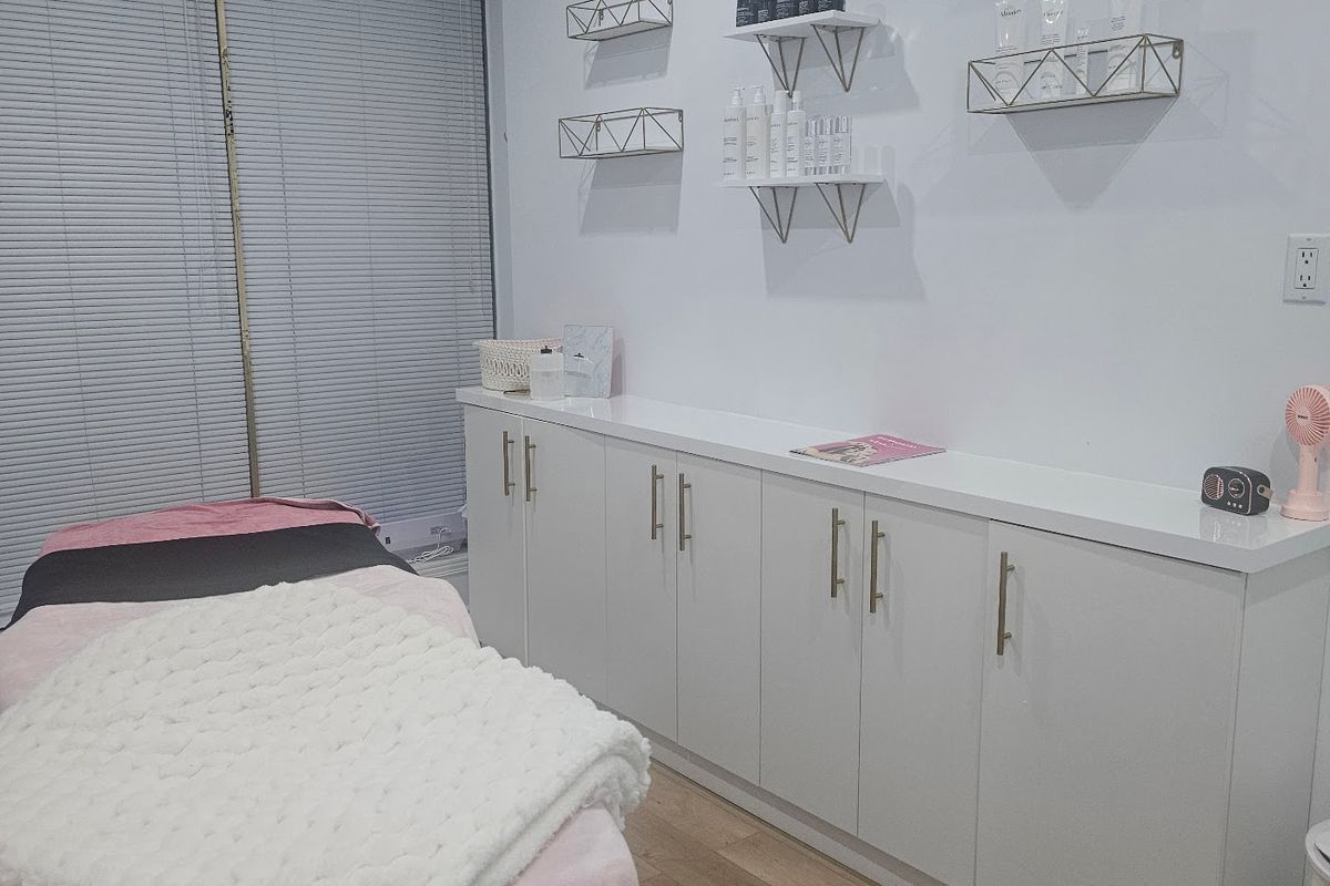 Dynasty Aesthetics, med spa and aesthetic clinic in Ajax