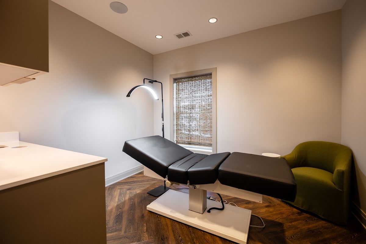 Elase Med Spa, med spa and aesthetic clinic in Oak Brook