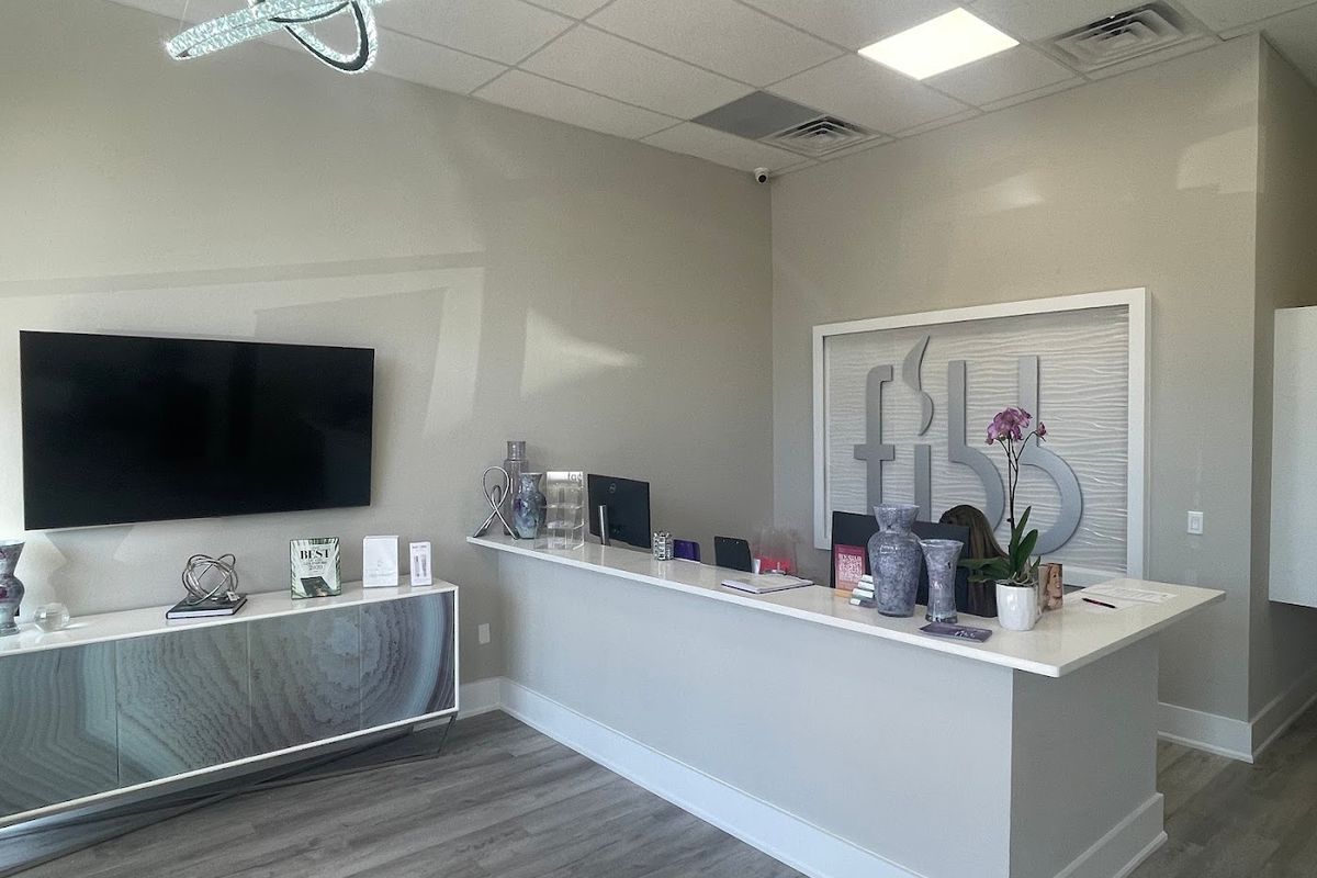 Face It Botox Bar Aesthetics & Wellness - Estero, med spa and aesthetic clinic in Bonita Springs