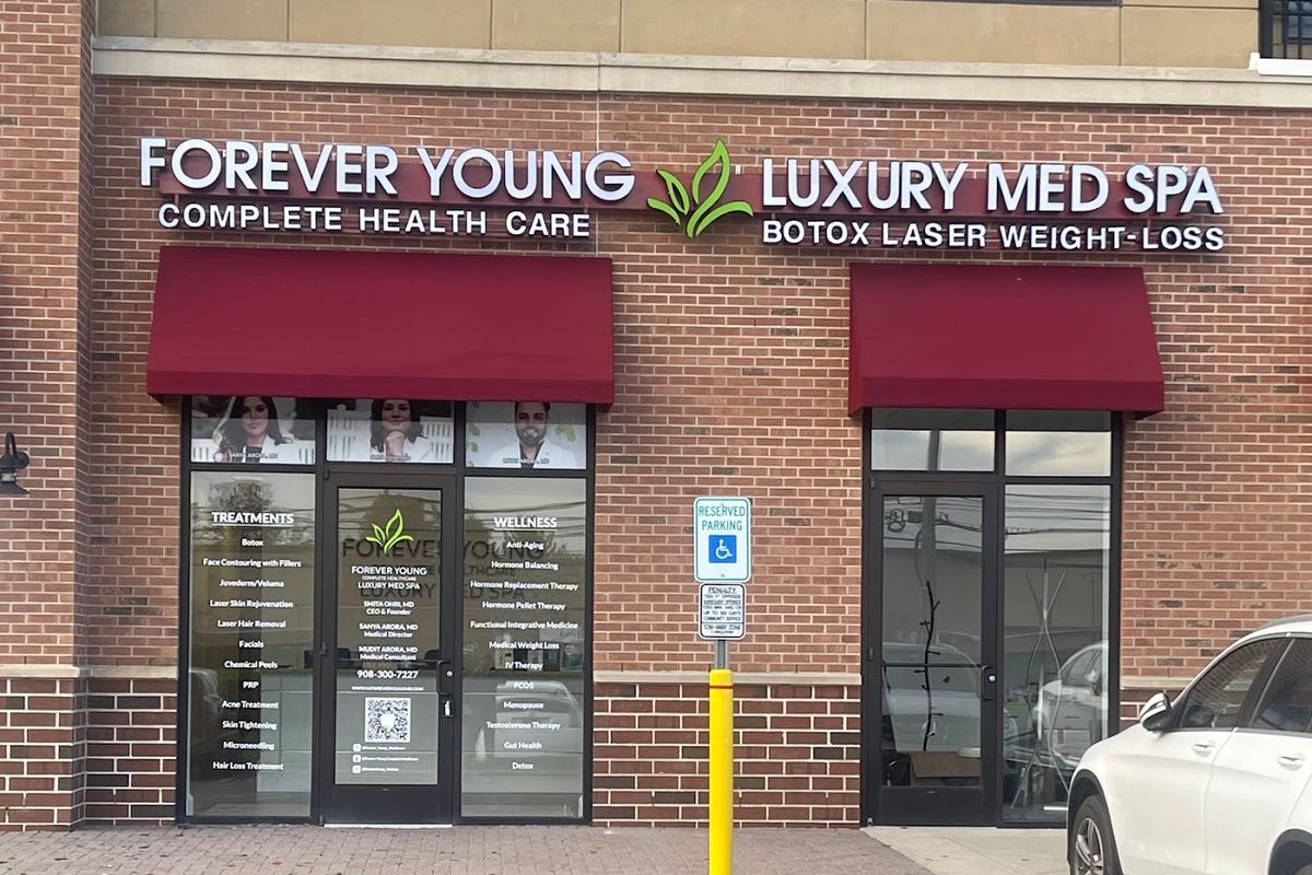 Forever Young Complete Healthcare, med spa and aesthetic clinic in Edison