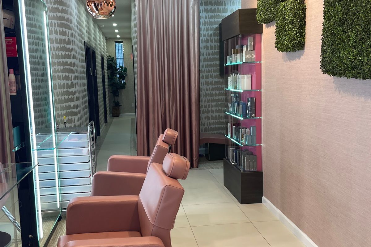 Glam Glow Med Spa, med spa and aesthetic clinic in Queens