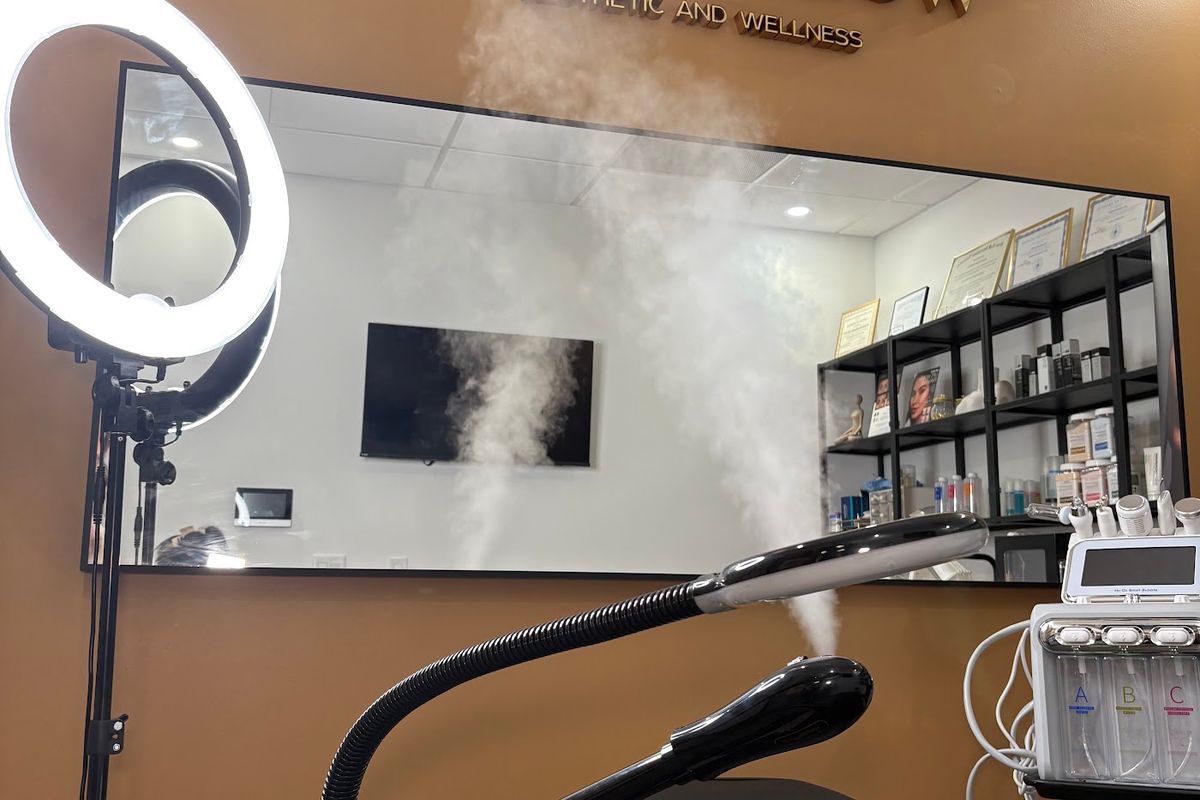 Haus De Glow, med spa and aesthetic clinic in Laredo