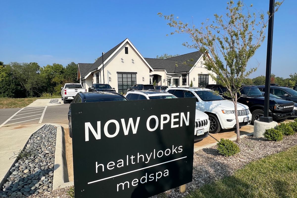 Healthylooks Med Spa & Wellness - Northland, med spa and aesthetic clinic in Kansas City