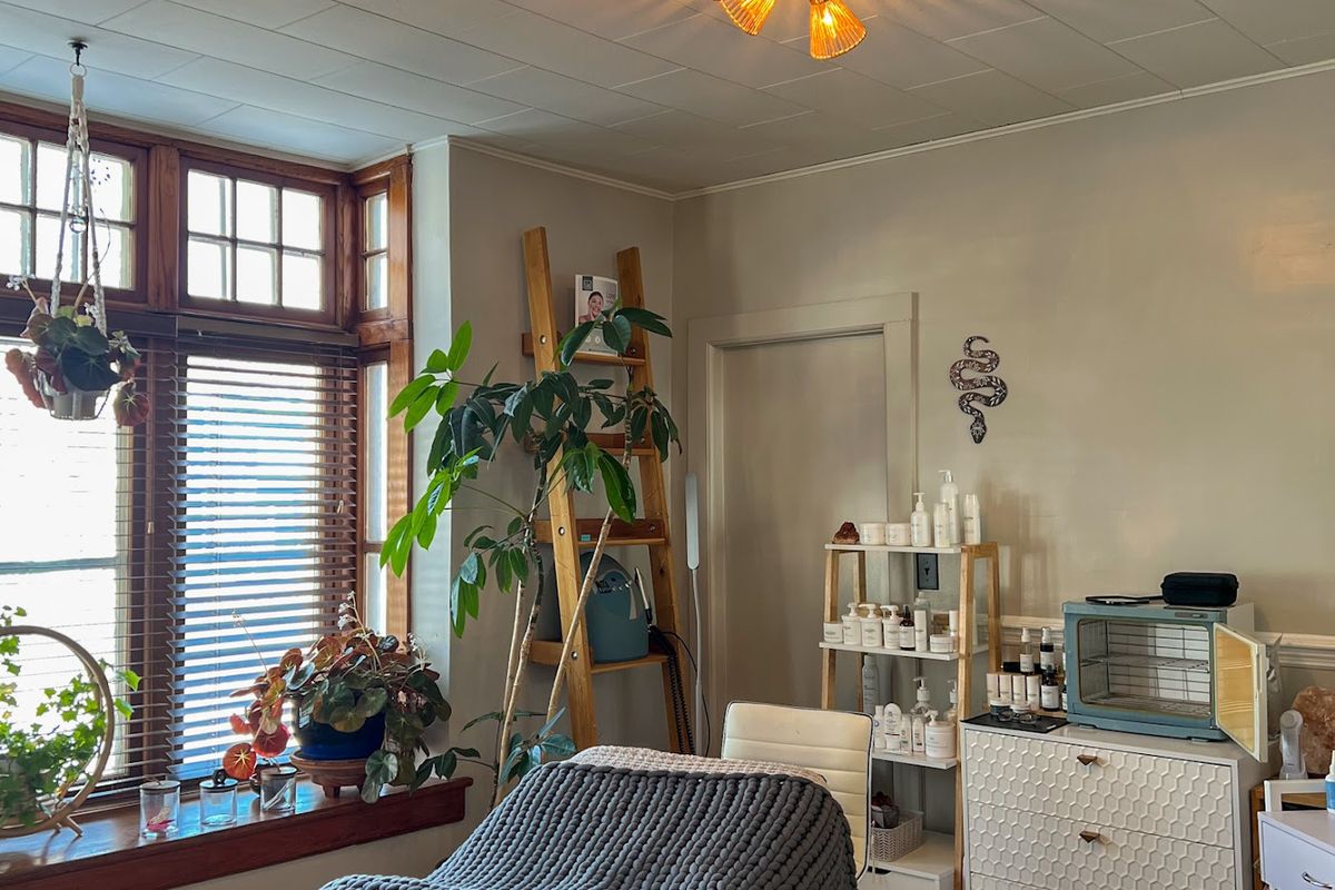 La Bella Derma Med Spa, med spa and aesthetic clinic in Burlington