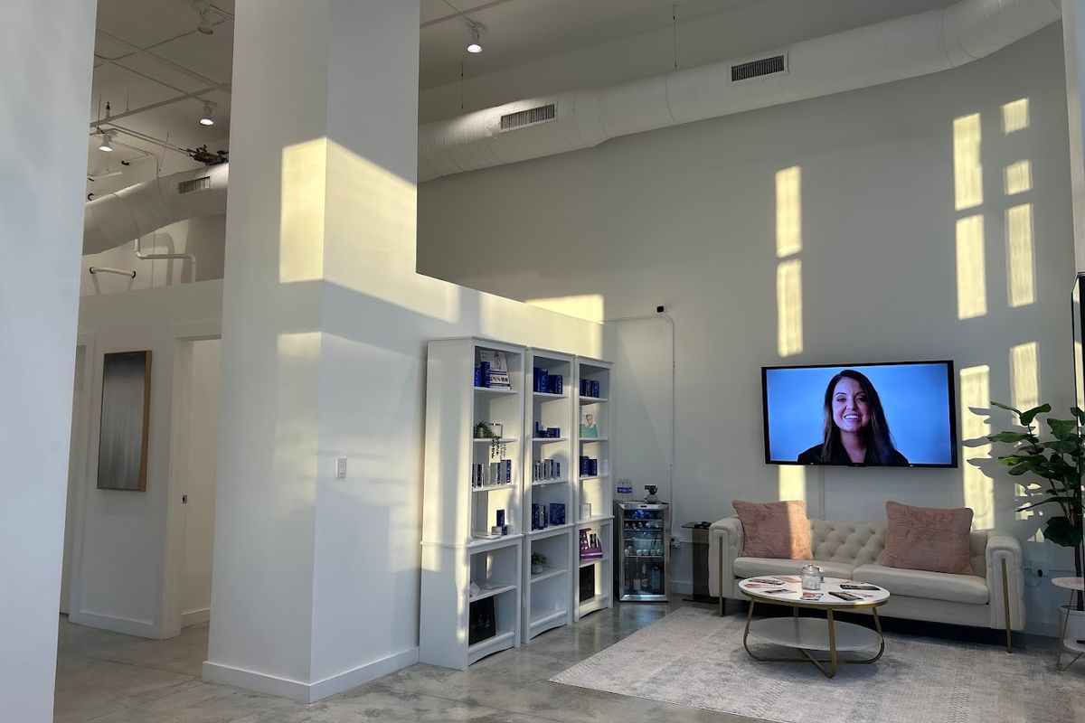 Lavish Laser Med Spa Midtown Miami, med spa and aesthetic clinic in Miami