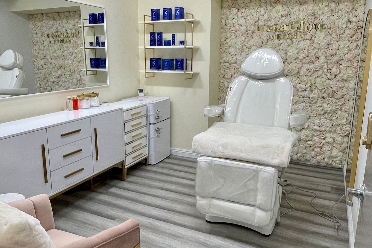 LunaGlow MedSpa®, med spa and aesthetic clinic in Newport Beach