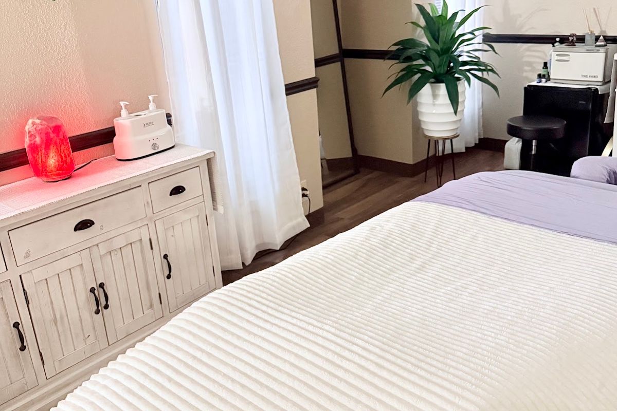 Massage Essence Day Spa, med spa and aesthetic clinic in Odessa