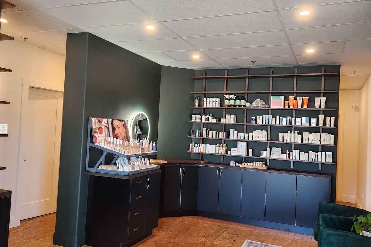 Nanaimo Elements Spa, med spa and aesthetic clinic in Nanaimo