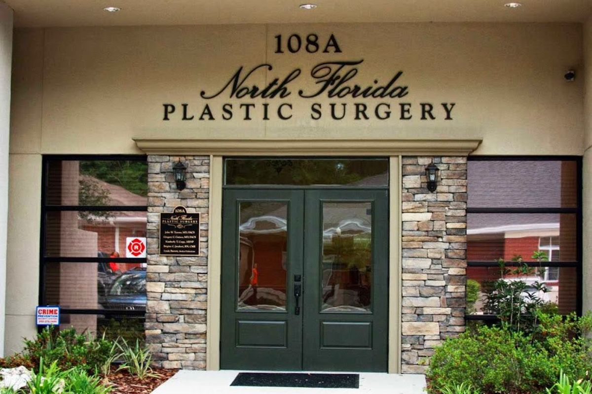 North Florida Plastic Surgery & Aesthetics Center — Gainesville