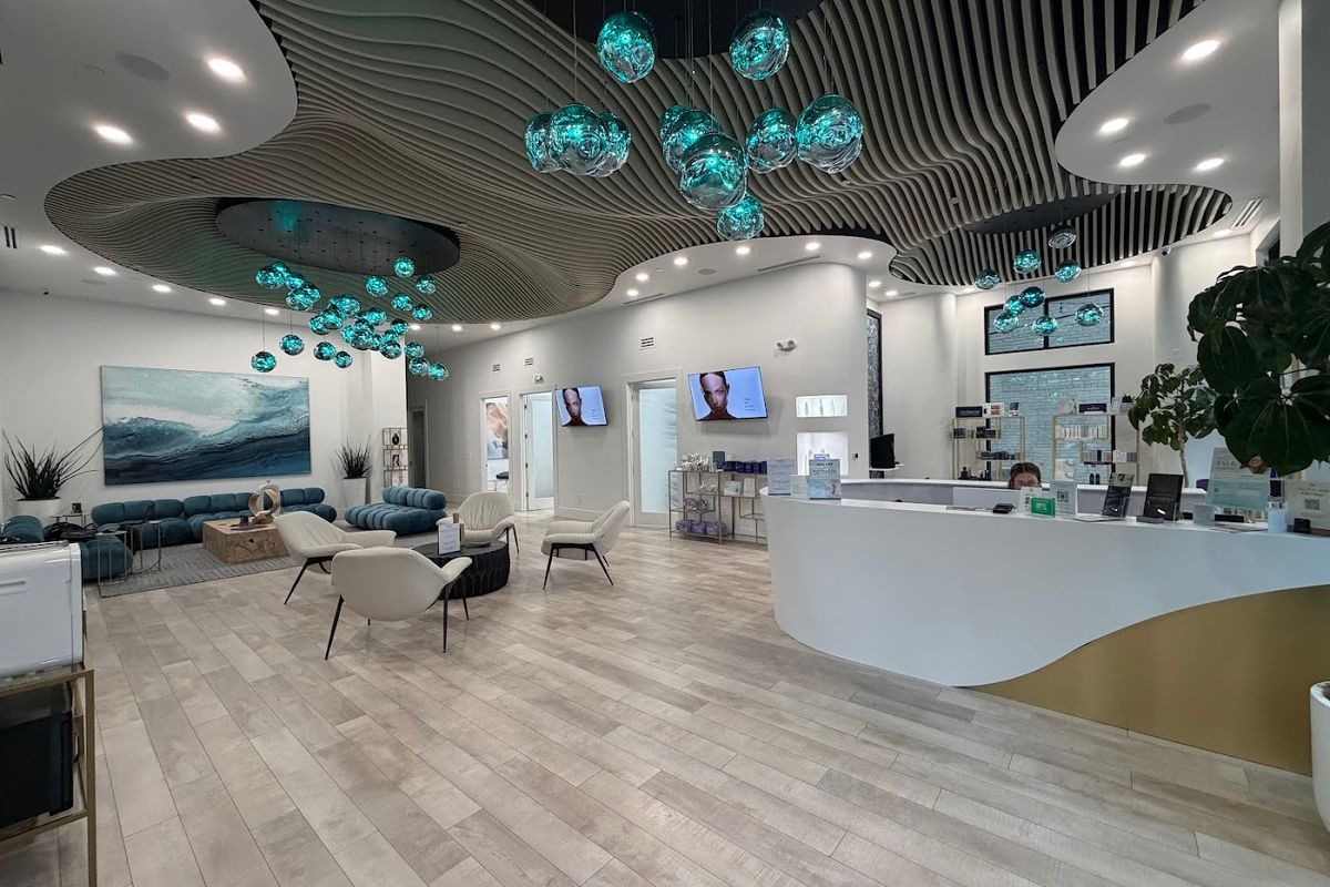 NuIQ Wellness Lounge & Med Spa — Cleveland