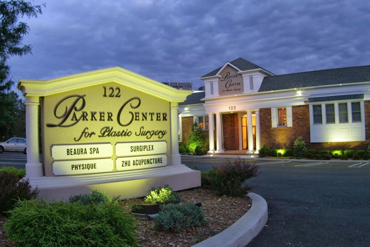 Parker Center for Plastic Surgery: Paul M Parker MD, med spa and aesthetic clinic in Paramus