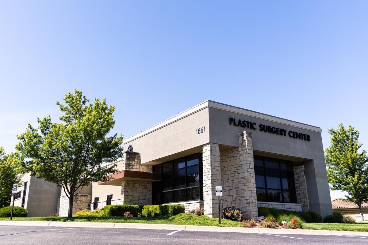 Plastic Surgery Center — Wichita