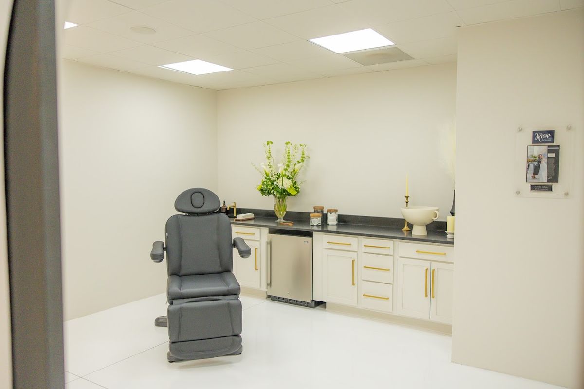 Plumped - Uptown, med spa and aesthetic clinic in Charlotte, North Carolina