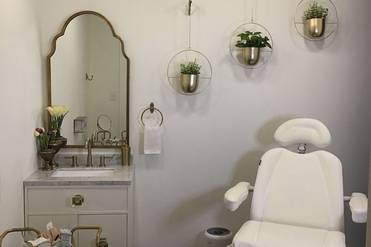 Plush Botox Bar, med spa and aesthetic clinic in Portland