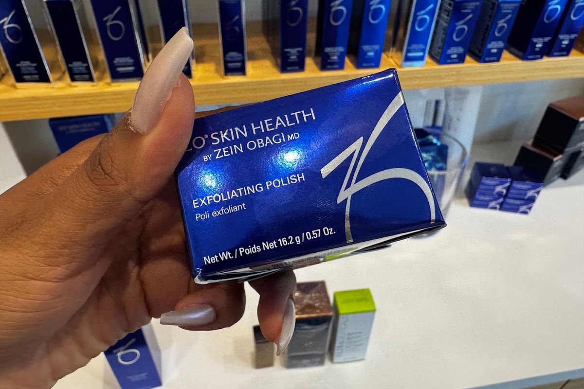 SKN BAR Rx - Shorewood, med spa and aesthetic clinic in Milwaukee