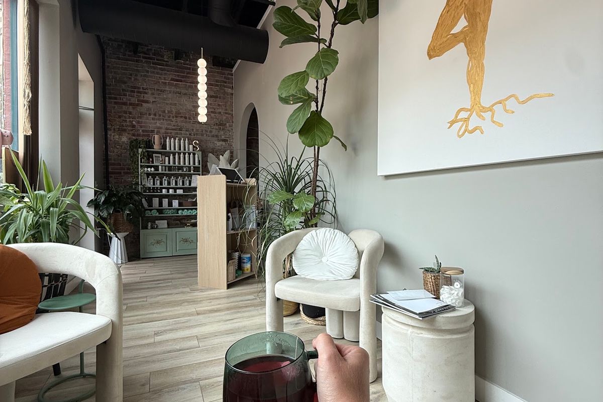 Solitaire Head Spa, med spa and aesthetic clinic in Topeka