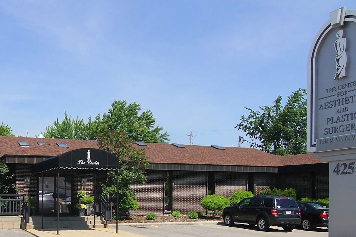 The Center For Aesthetics & Plastic Surgery, med spa and aesthetic clinic in Appleton