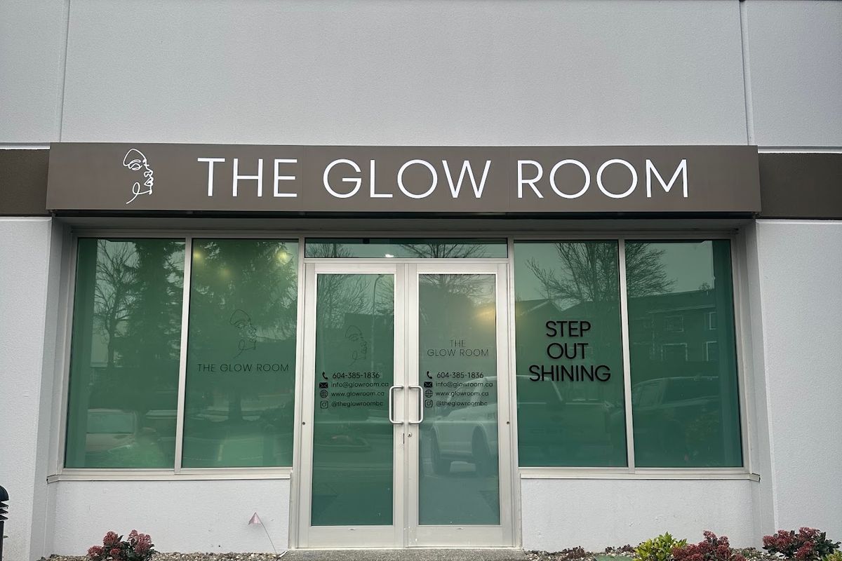 The Glow Room Beauty Lounge — Surrey