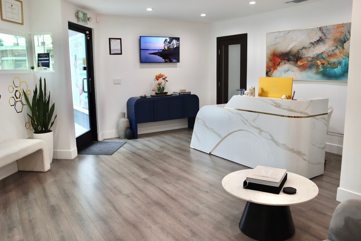 Timeless Aesthetics & Laser Clinic, med spa and aesthetic clinic in Burbank