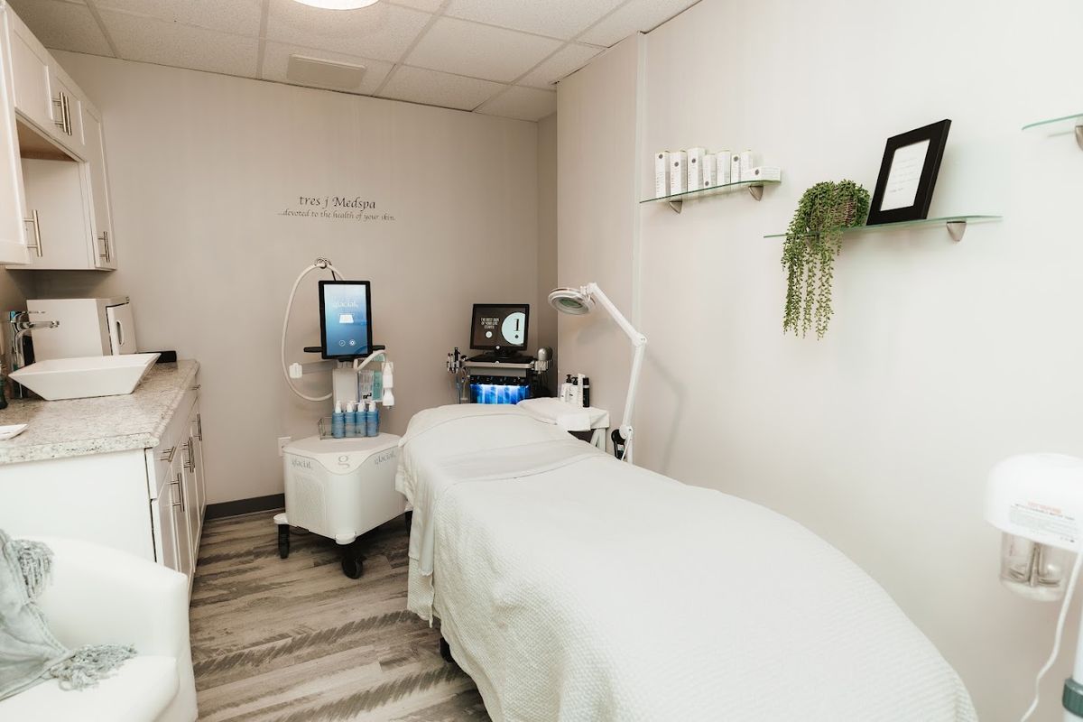 très j Medspa — Omaha