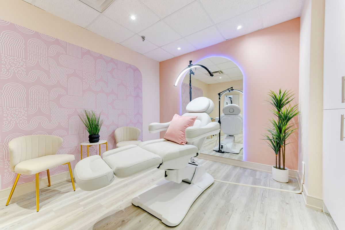 Uptown Med Spa Brampton, med spa and aesthetic clinic in Brampton