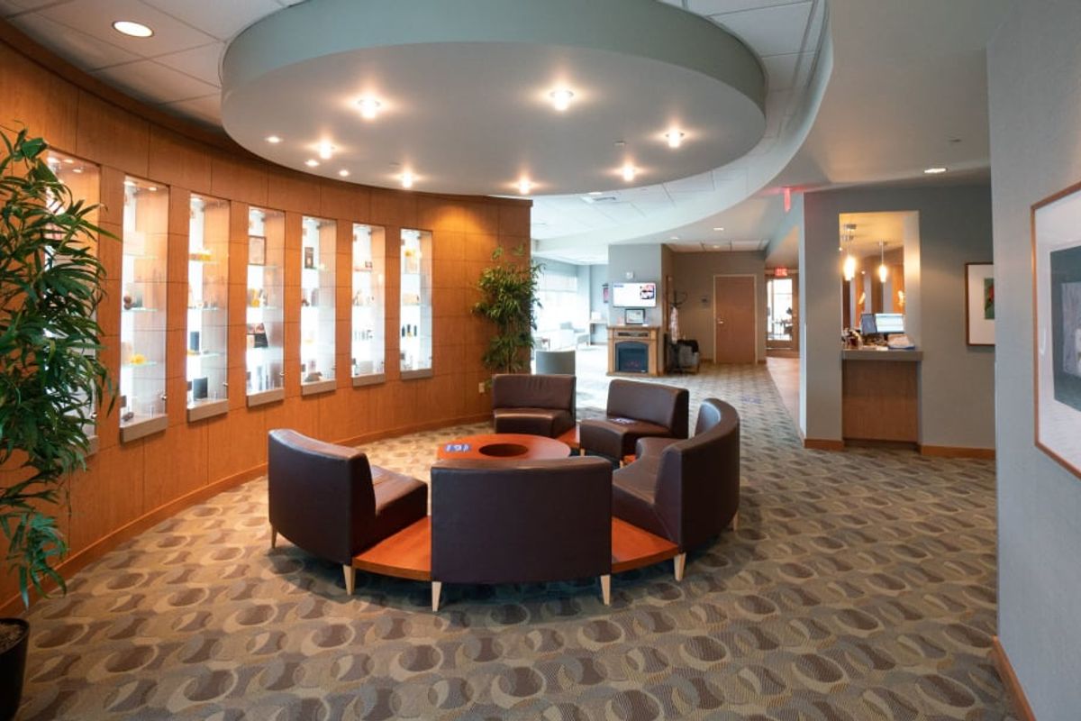 UW Health Aesthetics and Plastic Surgery Clinic — Madison