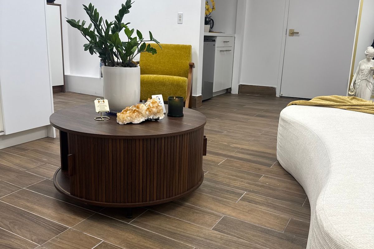 Vignieri Aesthetics & Laser Center, med spa and aesthetic clinic in The Bronx