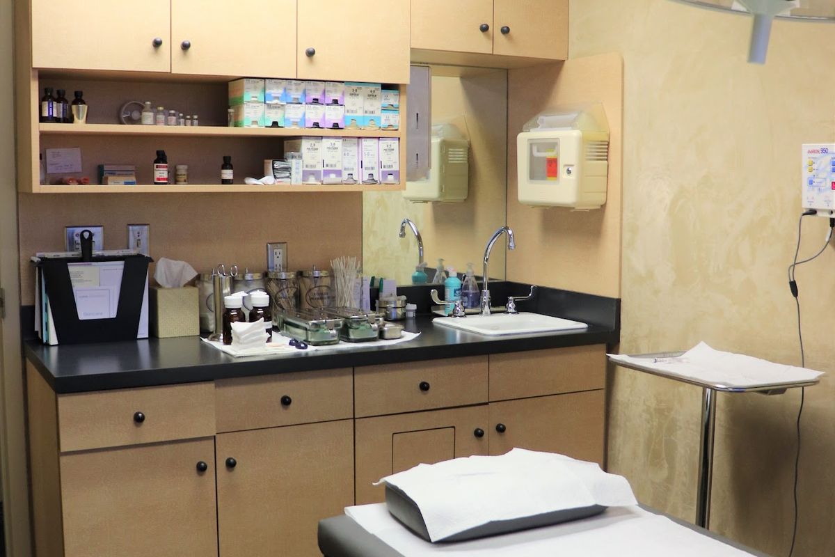 W Dermatology Long Beach — Long Beach