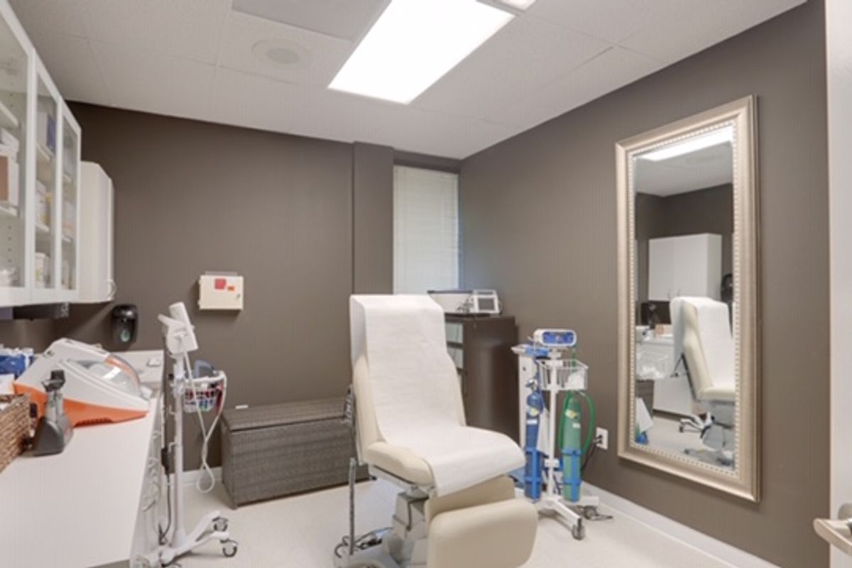 Zinnia Aesthetics and Anti-Aging Clinic, med spa and aesthetic clinic in Fairfax