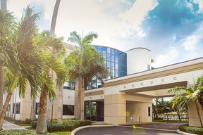 ARC Plastic Surgery - Miami: Jeremy White, M.D in Aventura