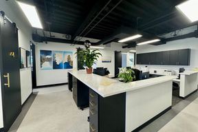 Deluxe Dermatology - Brentwood in St. Louis