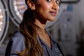 Dhivya Srinivasa, MD in Thousand Oaks