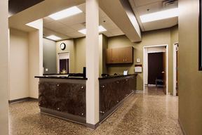 Dr. Bradley Becker Plastic Surgery in Prescott