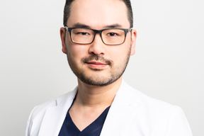 Dr. Danny Guo in Calgary