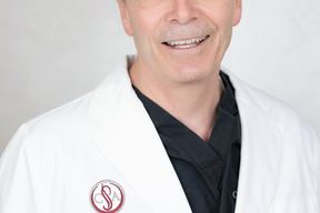 Dr. Franklin D Richards in Rockville