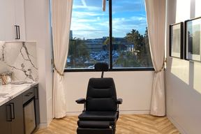 Dr. Luis Macias - Aesthetic MdR in Manhattan Beach