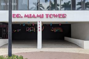 Dr. Miami in Miami