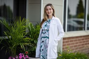 Dr. Nora Ibrahim, MD in Hinsdale