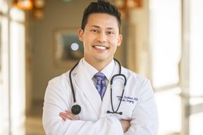 Dr. Richland - Top Ranked Plastic Surgeon in Huntington Beach
